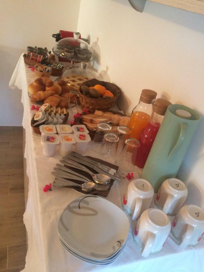 A Due Passi Bed & Breakfast Lorica Bagian luar foto