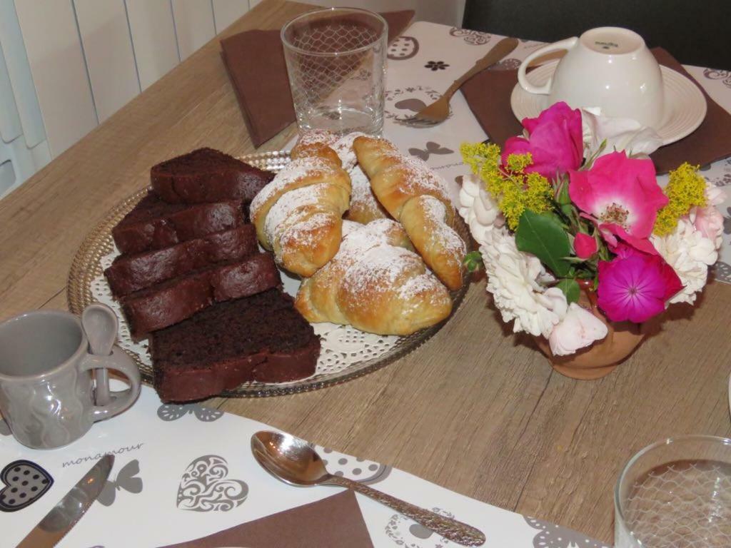 A Due Passi Bed & Breakfast Lorica Bagian luar foto