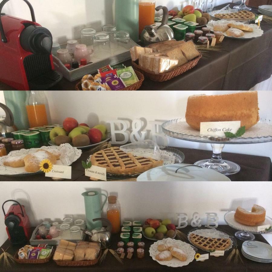 A Due Passi Bed & Breakfast Lorica Bagian luar foto