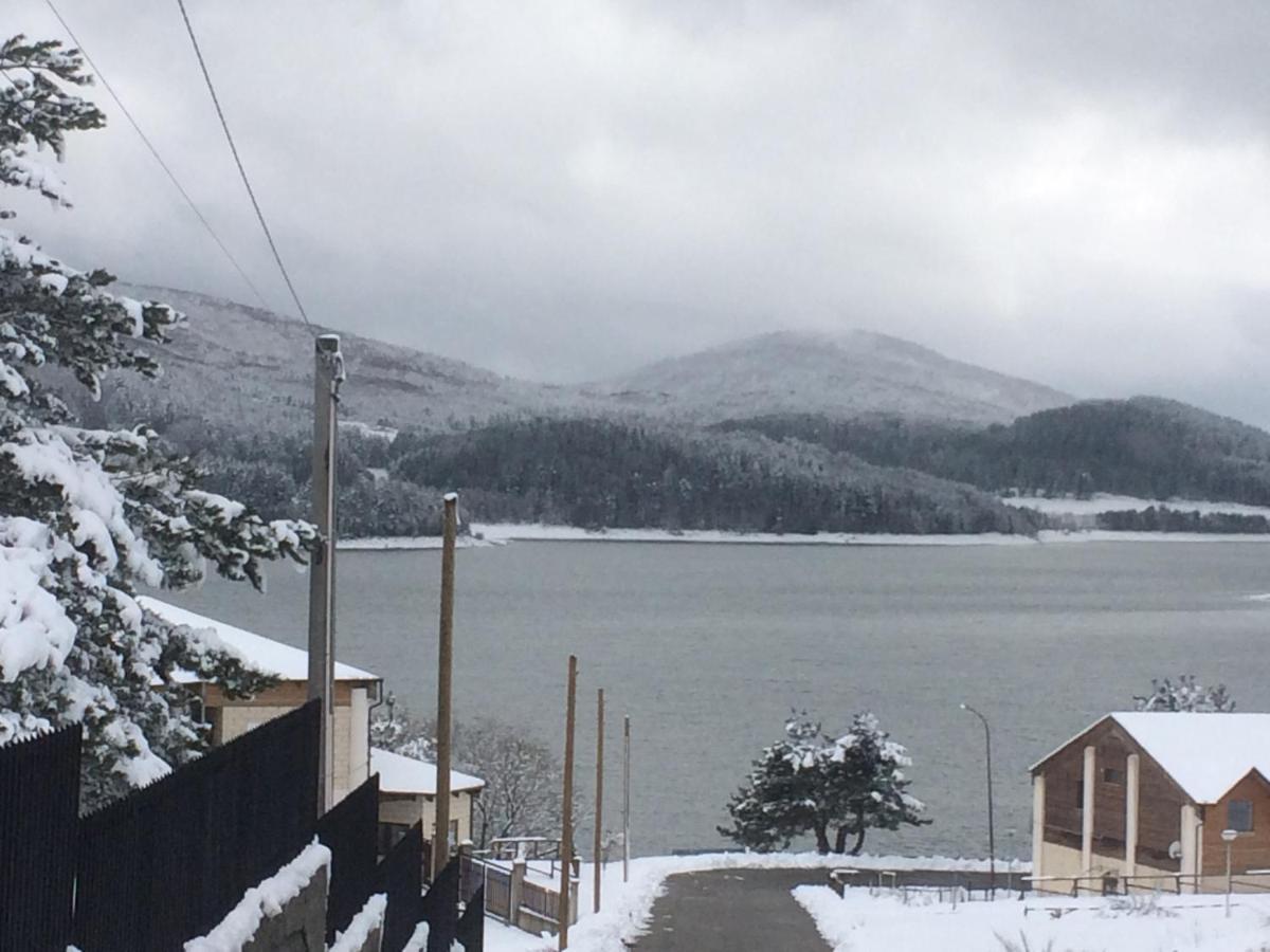 A Due Passi Bed & Breakfast Lorica Bagian luar foto